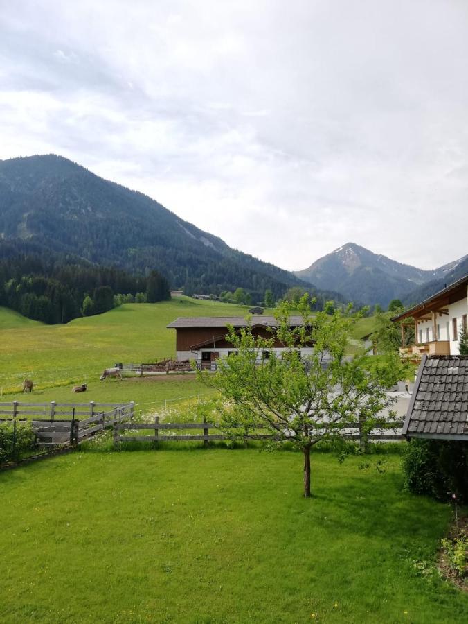 Ferienhaus Auerbauer Brixen im Thale Bagian luar foto